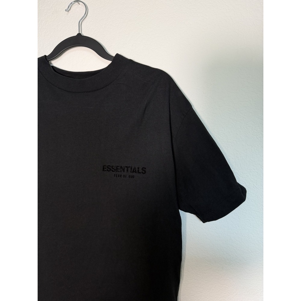 Fear of God Essentials Men's Black Logo T-Shirt Size XS